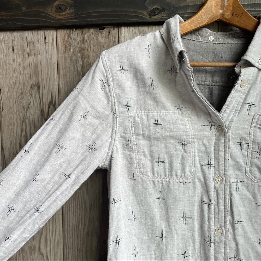 Vans Reversible Grey Patterned Button Down Size M… - image 3